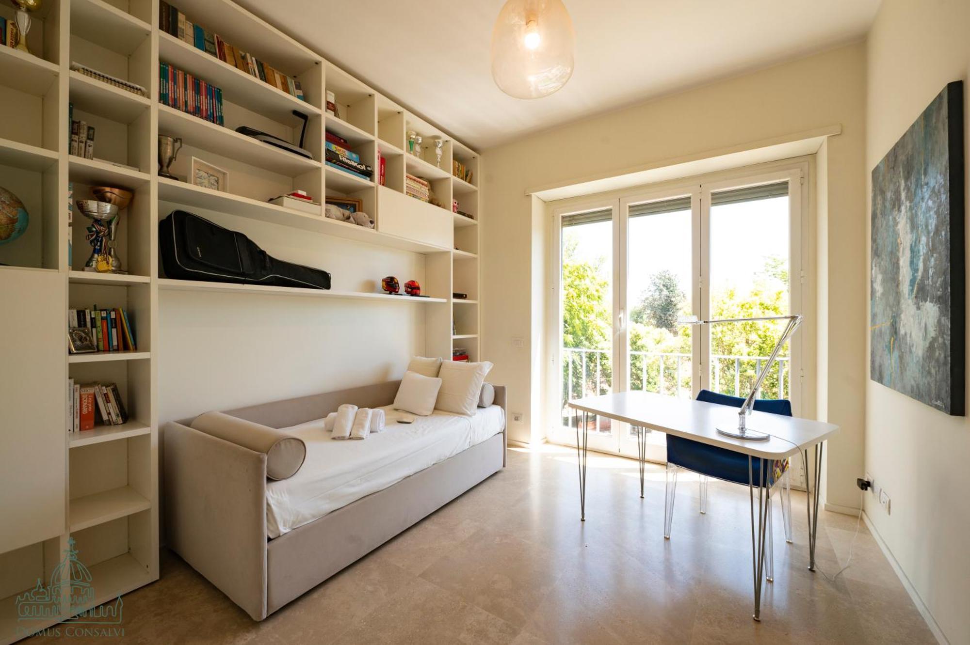 Domus Consalvi - Ponte Milvio Apartment *